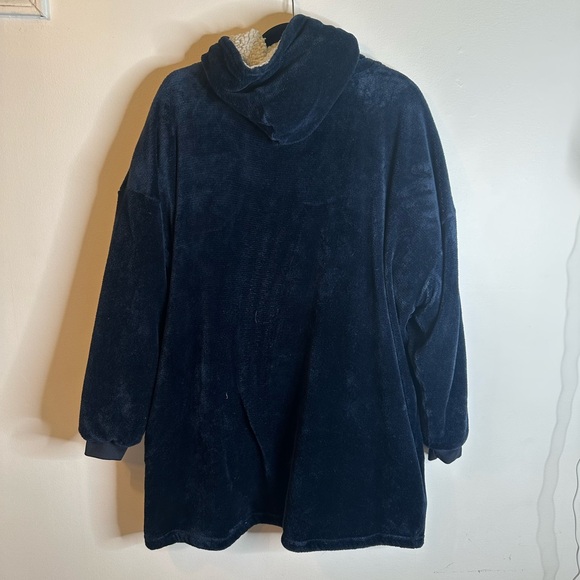 Cozy Navy Blue Fleece Huggie Hoodie - Picture 4 of 5